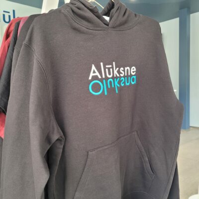 Alūksne Hūdijs ar Alūksnes logo