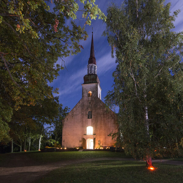 Baznīcas Latvijā