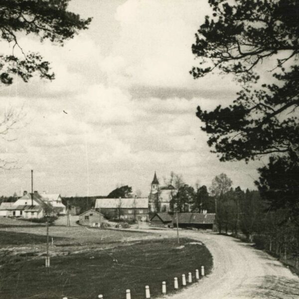 Vēsture. Baznīca